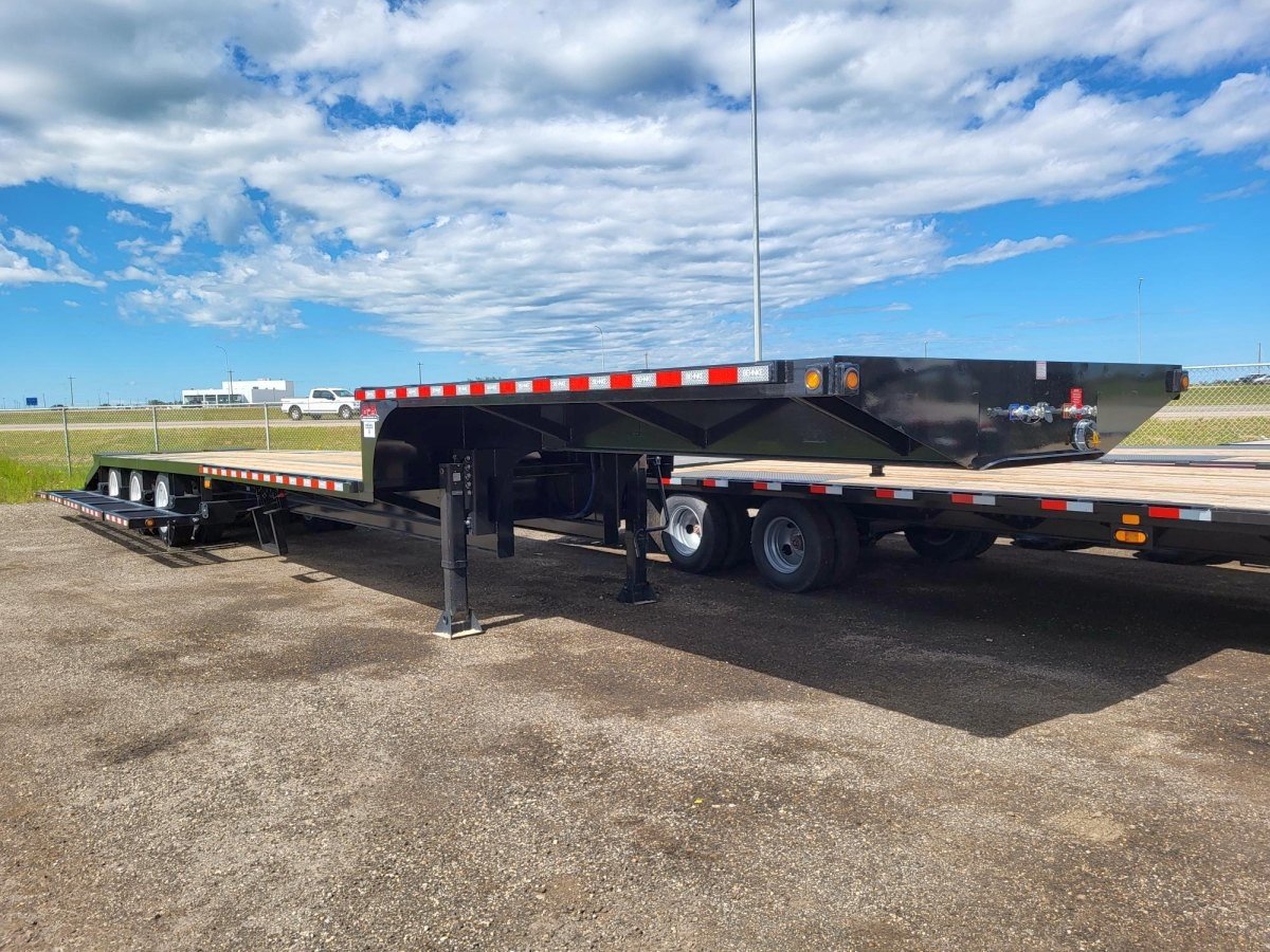 2024-behnke-fifth-wheel-high-clearance-sprayer-152928-1.jpg 2025 Behnke Fifth Wheel High Clearance Sprayer Trailer - Image 1