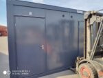 20′ Toilet Container, three standard and one barrier-free toilet, premium - Image 5